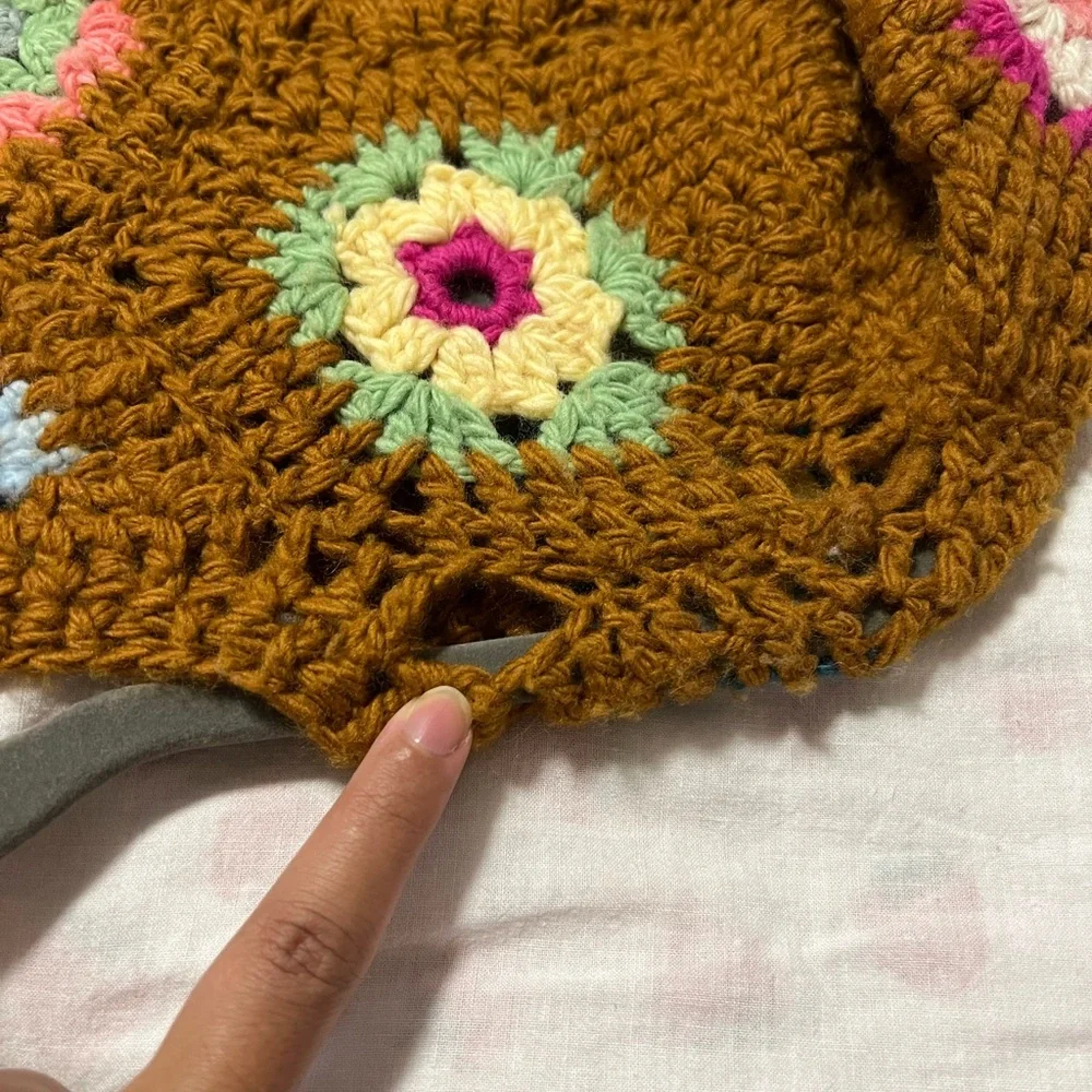 Hand-Knit Floral Brown Sweater USA Xs also fit small